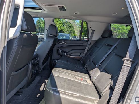 Used 2019 Chevrolet Tahoe Premier AWD/4WD image 6