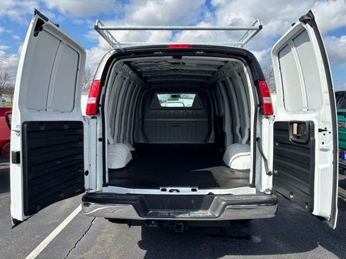 New 2026 GMC Savana 2500 Extended w/ Driver Convenience Package RWD image 16