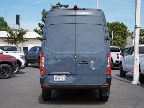 Used 2019 Mercedes-Benz Sprinter 144 image 7