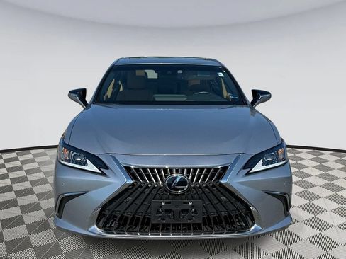 Used 2025 Lexus ES 350 w/ Premium Package FWD image 6