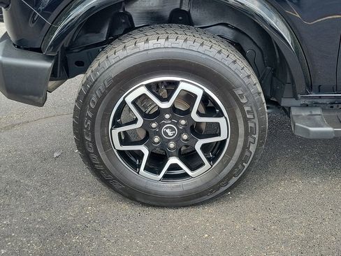 Used 2023 Ford Bronco Outer Banks AWD/4WD image 7