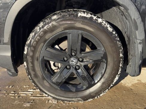 Certified 2023 Honda Ridgeline Black Edition image 9