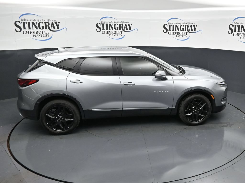 Certified 2024 Chevrolet Blazer Premier w/ Driver Confidence II Package FWD image 25