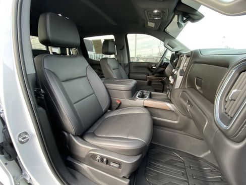 Used 2022 GMC Sierra 1500 SLT w/ SLT Premium Plus Package image 30