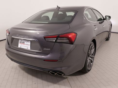Used 2023 Maserati Ghibli GT RWD image 12