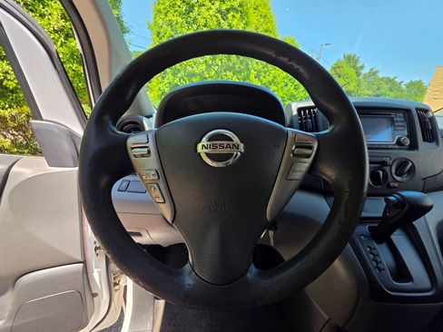 Used 2018 Nissan NV200 S w/ Cruise Control Package FWD image 17