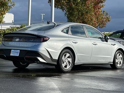 New 2026 Hyundai Sonata SE image 4