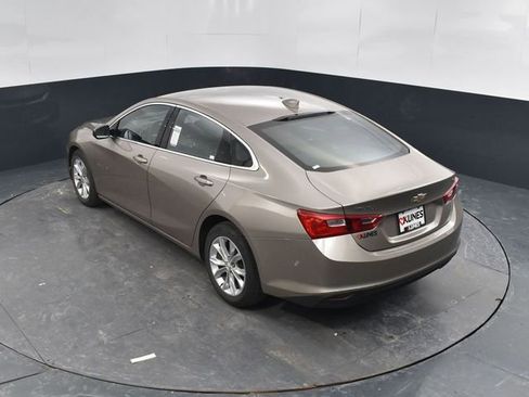 Used 2024 Chevrolet Malibu LT image 39