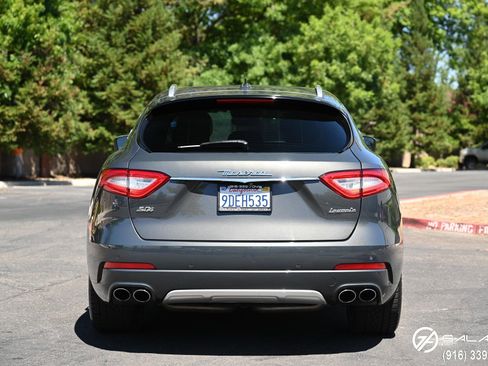 Used 2017 Maserati Levante S image 6