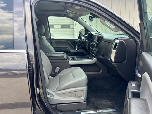 Used 2015 Chevrolet Silverado 1500 LTZ Z71 w/ LTZ Plus Package AWD/4WD image 12