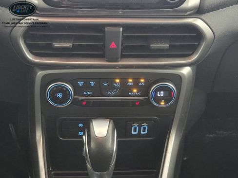 Used 2021 Ford EcoSport SE FWD image 25