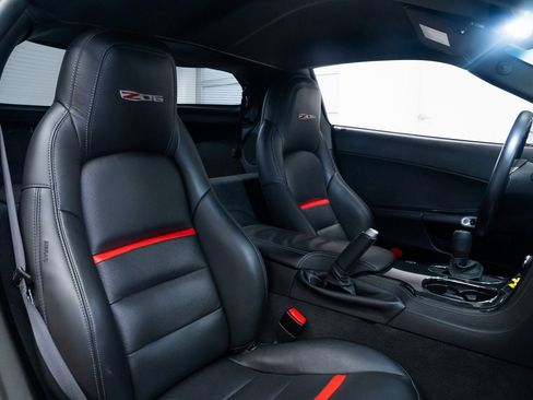 Used 2011 Chevrolet Corvette Z06 image 17