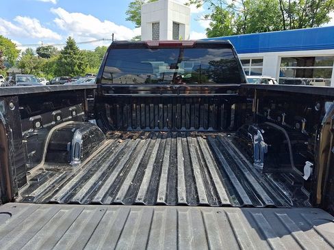 Used 2023 Chevrolet Silverado 1500 LT AWD/4WD image 27
