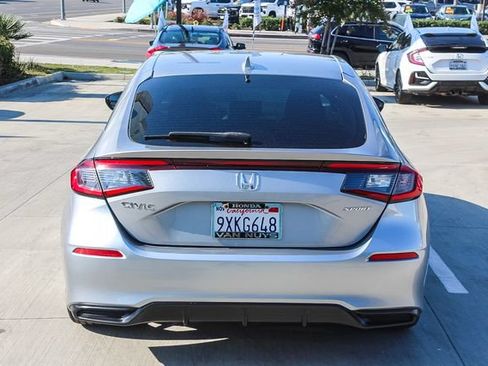 Used 2022 Honda Civic Sport image 6