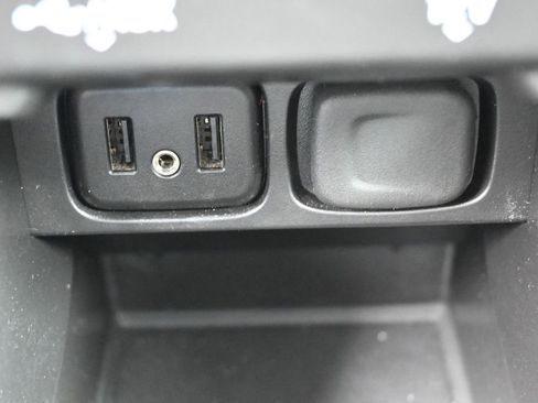 Used 2017 Buick Encore Preferred FWD image 25