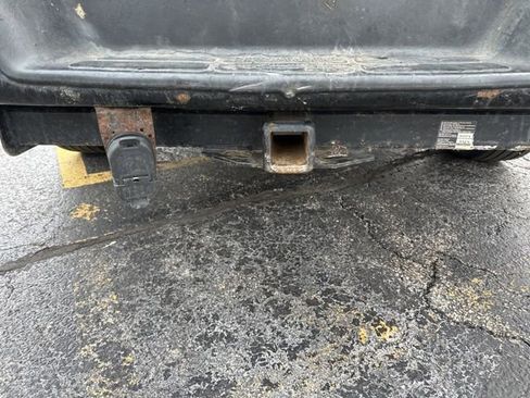 Used 2016 Chevrolet Express 2500 image 13