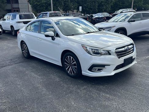 Used 2019 Subaru Legacy 2.5i Premium AWD/4WD image 3