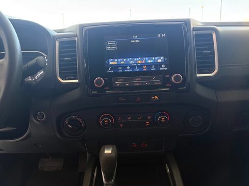 Used 2023 Nissan Frontier SV w/ Tow Package AWD/4WD image 8