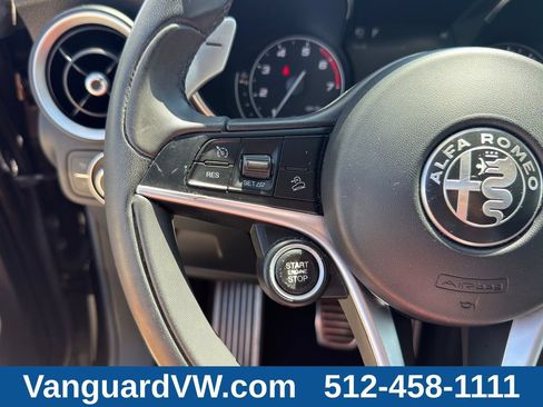 Used 2018 Alfa Romeo Stelvio Sport w/ Quick Order Package 22J Sport AWD/4WD image 22