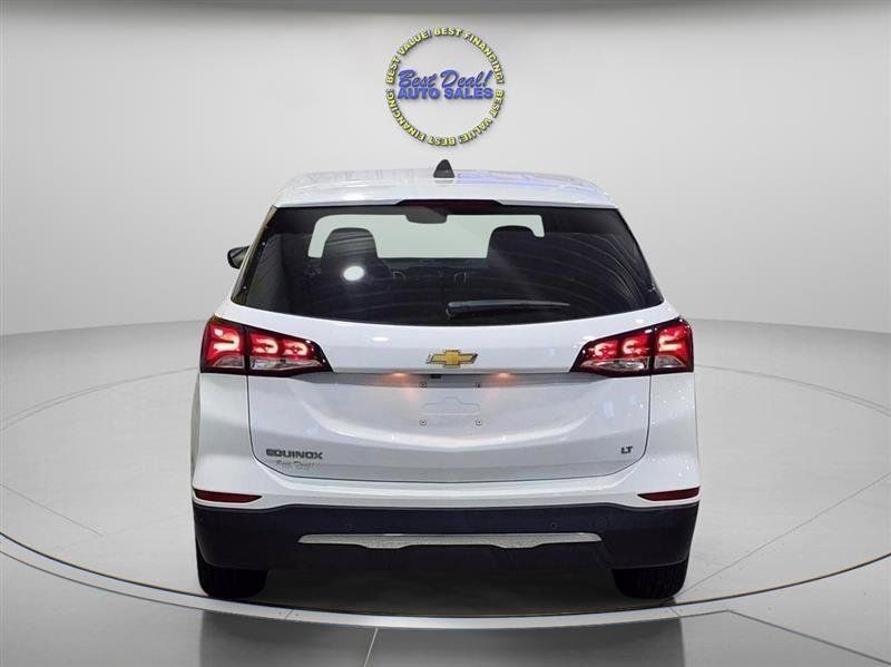 Used 2022 Chevrolet Equinox LT w/ Driver Convenience Package FWD image 5