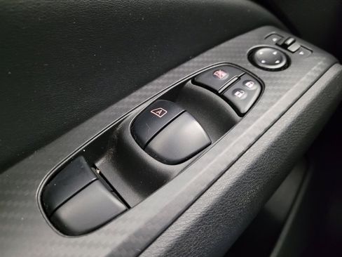 Used 2024 Nissan Altima 2.5 SV image 27