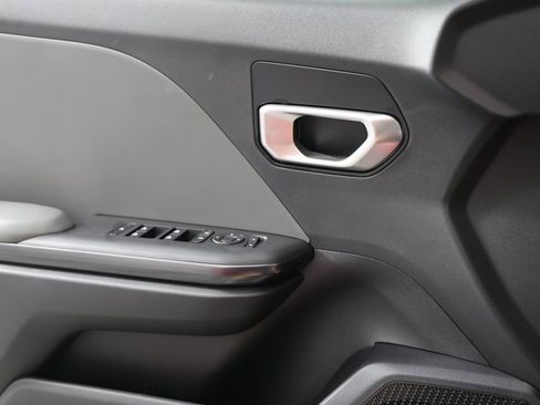 Certified 2025 Kia K4 LXS image 23