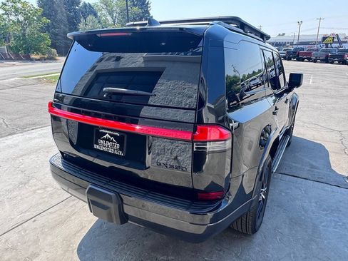 Used 2025 Lexus GX 550 w/ Accessory Package (31) AWD/4WD image 8