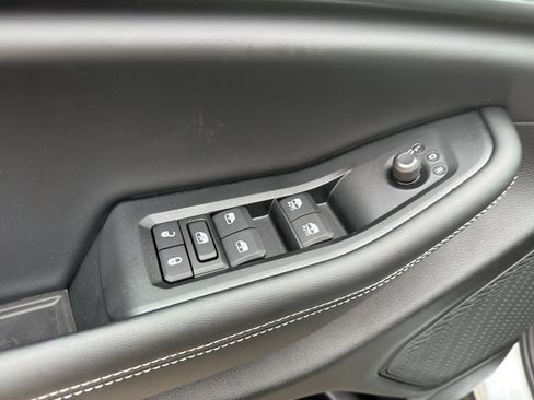 New 2025 Jeep Grand Cherokee Altitude w/ Trailer Tow Package image 11