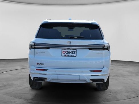 New 2026 Buick Enclave Avenir w/ Super Cruise Package AWD/4WD image 10