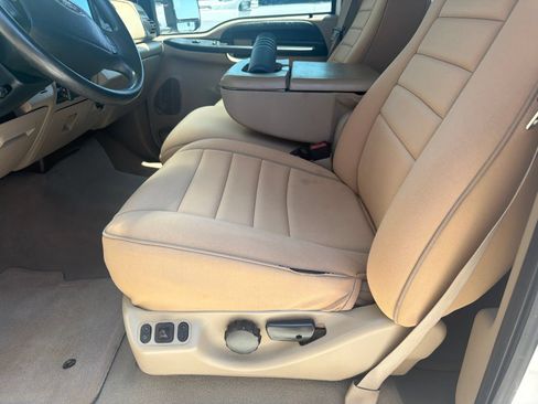Used 2005 Ford F250 XLT RWD image 11