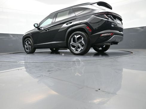 Used 2022 Hyundai Tucson Limited AWD/4WD image 32
