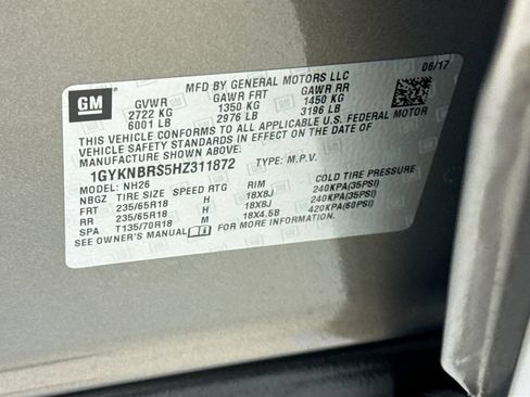 Used 2017 Cadillac XT5 Luxury w/ Driver Awareness Package FWD image 33