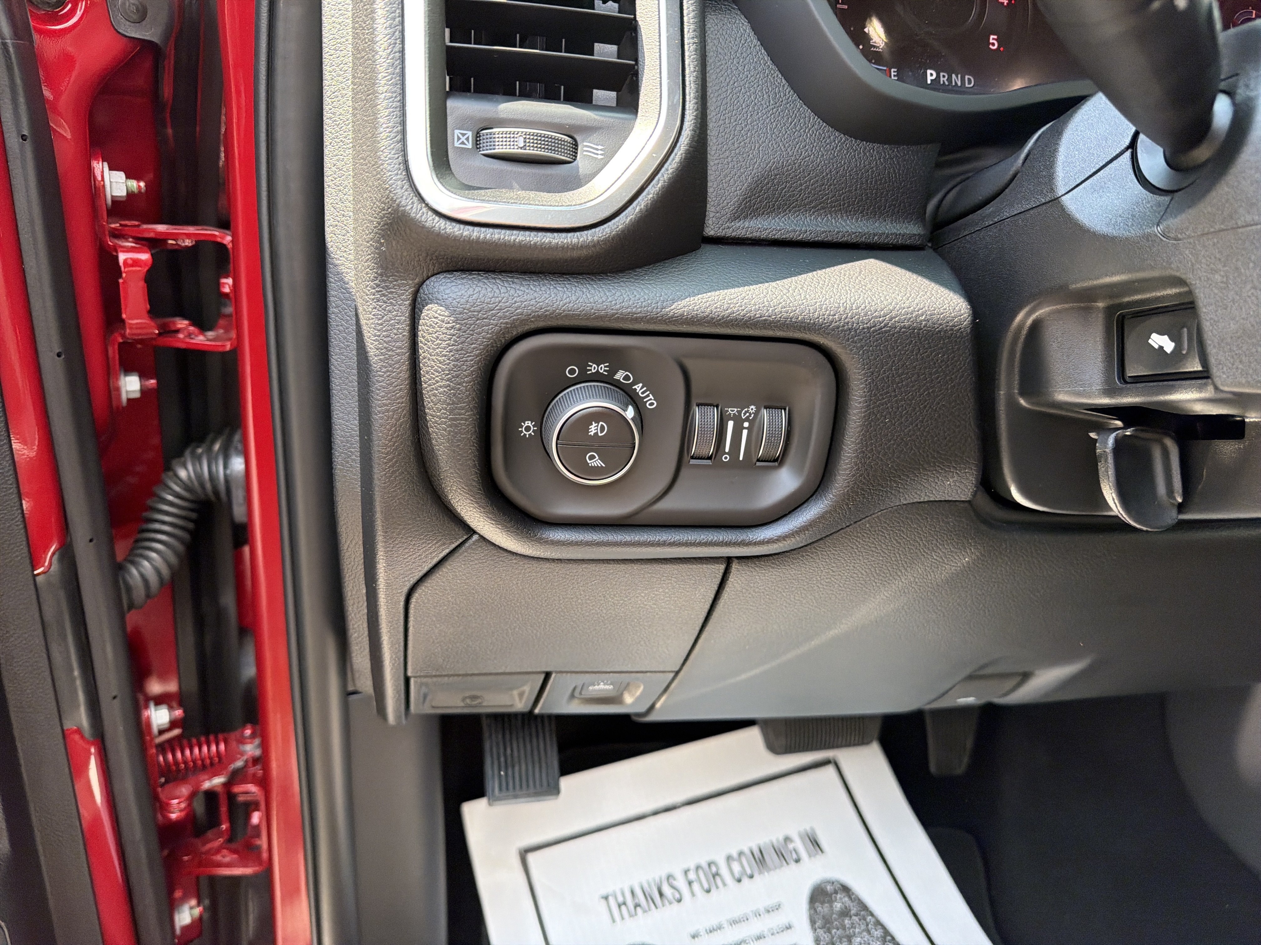 New 2027 RAM 2500 Laramie AWD/4WD image 18