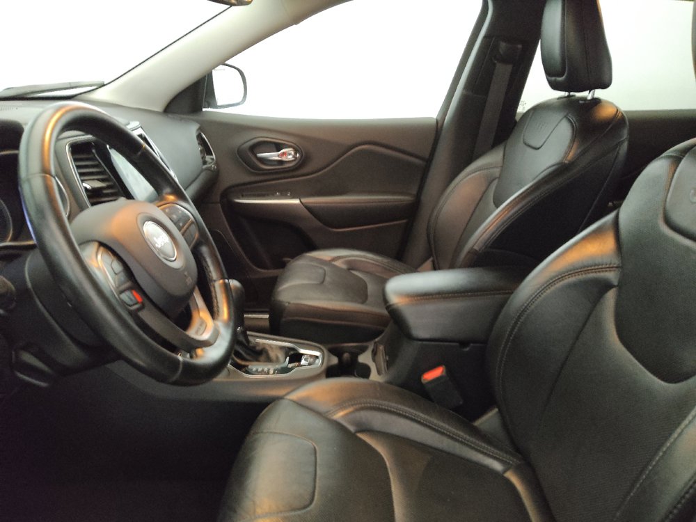Used 2020 Jeep Cherokee Limited AWD/4WD image 17
