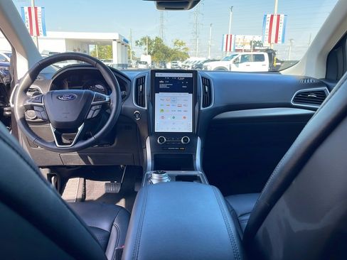 Certified 2024 Ford Edge SEL w/ Convenience Package image 27