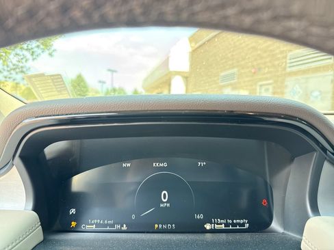 Certified 2023 Lincoln Nautilus AWD w/ Premium Package image 16