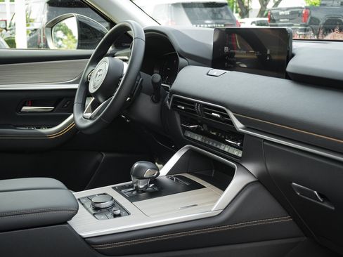 Used 2025 MAZDA CX-90 3.3 Turbo w/ Premium Sport Pkg AWD/4WD image 34