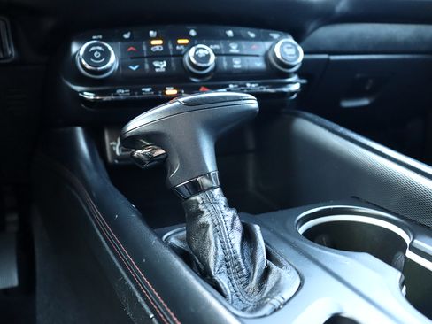 Used 2023 Dodge Durango GT RWD image 41