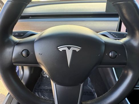 Used 2018 Tesla Model 3 Long Range image 14