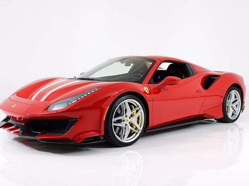 Certified 2019 Ferrari 488 Pista Spider RWD image 3
