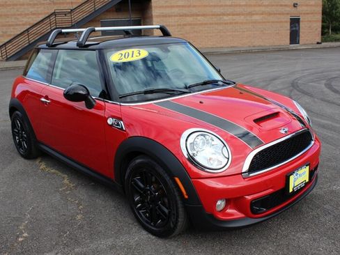 Used 2013 MINI Cooper S w/ Premium Pkg FWD image 1