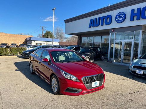 Used 2016 Hyundai Sonata SE image 3