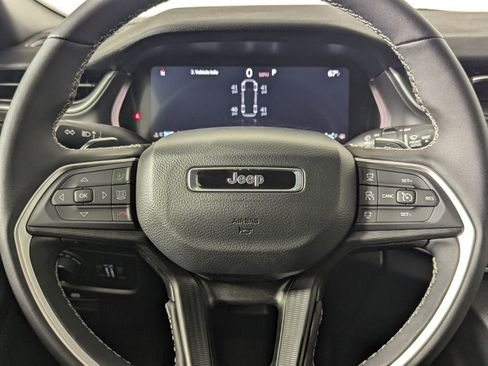 New 2025 Jeep Grand Cherokee L Altitude RWD image 20