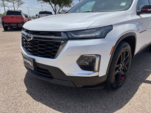Used 2023 Chevrolet Traverse Premier w/ Redline Edition FWD image 7