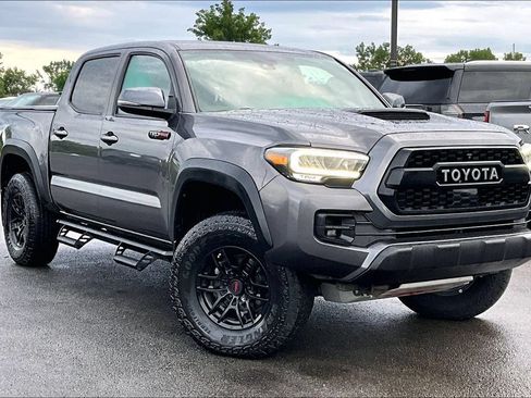 Used 2021 Toyota Tacoma TRD Pro AWD/4WD image 36