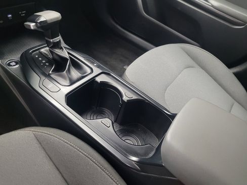 Used 2025 Kia K4 LX image 26