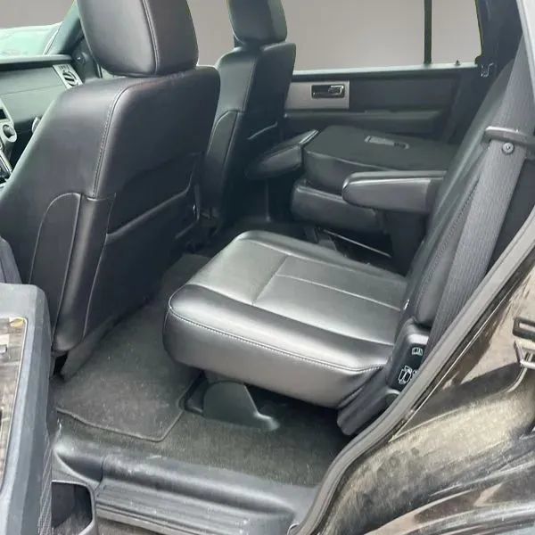 Used 2016 Ford Expedition Limited w/ Equipment Group 301A AWD/4WD image 25