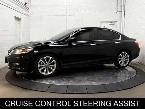 Used 2014 Honda Accord Sport image 4