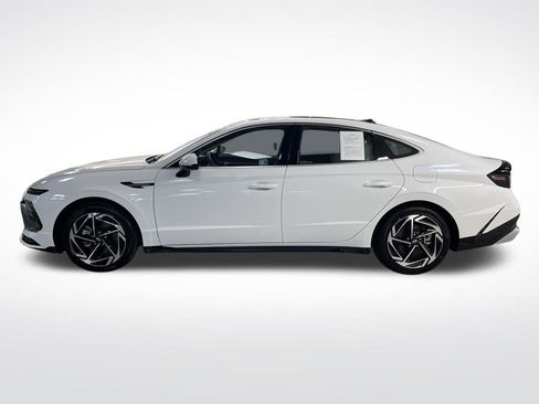 Certified 2024 Hyundai Sonata SEL w/ Convenience Package image 2