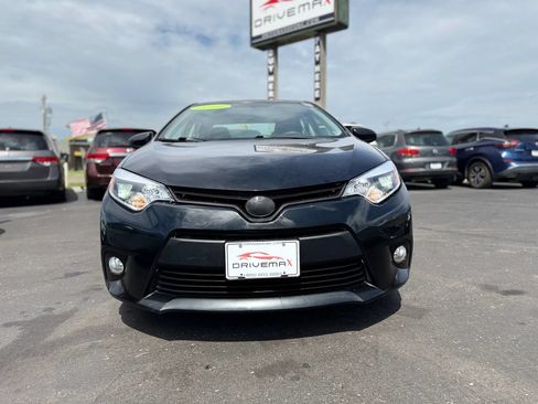 Used 2014 Toyota Corolla LE FWD image 16